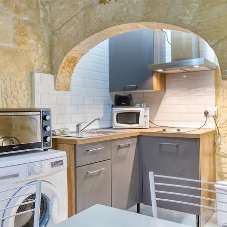 Apartman Historic 2br Townhouse With Charm & By 360 Estates *