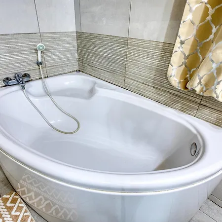 Historic 2br Townhouse With Charm & By 360 Estates Apartment Valletta