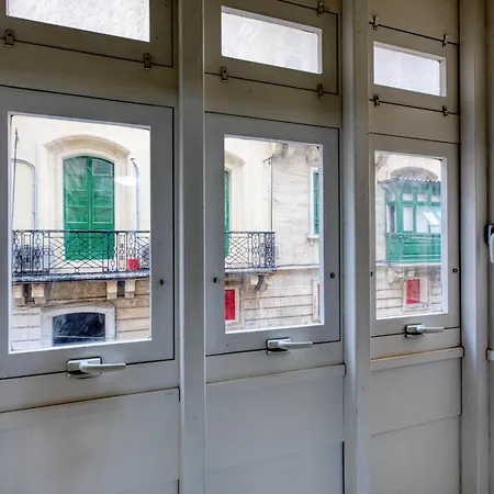 Historic 2br Townhouse With Charm & By 360 Estates *